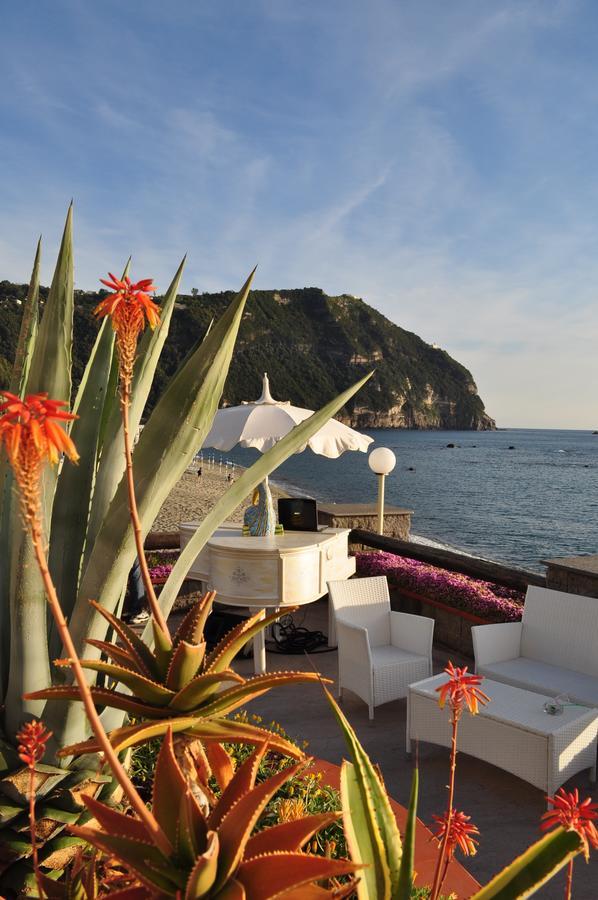مبيت وإفطار Forio di Ischia La Citarea المظهر الخارجي الصورة