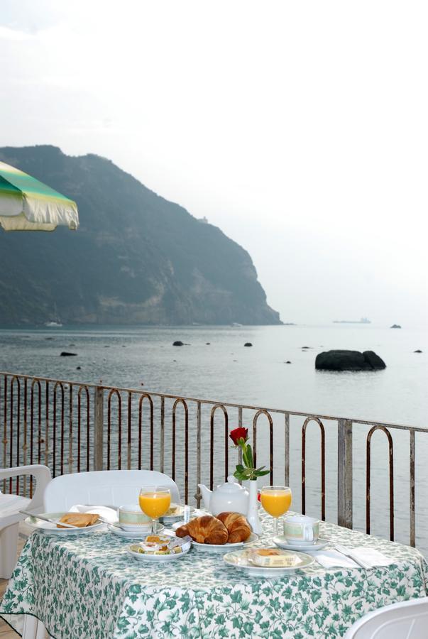 مبيت وإفطار Forio di Ischia La Citarea المظهر الخارجي الصورة